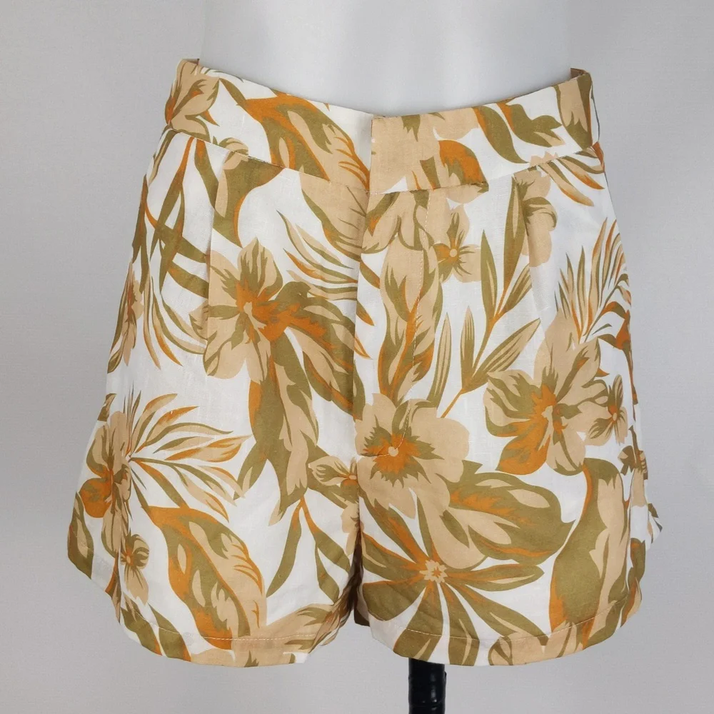 Minnie & Co Women's Shorts Size 10 Beige Green White Zip Fly Pockets Lined NEW - Picture 2 of 10